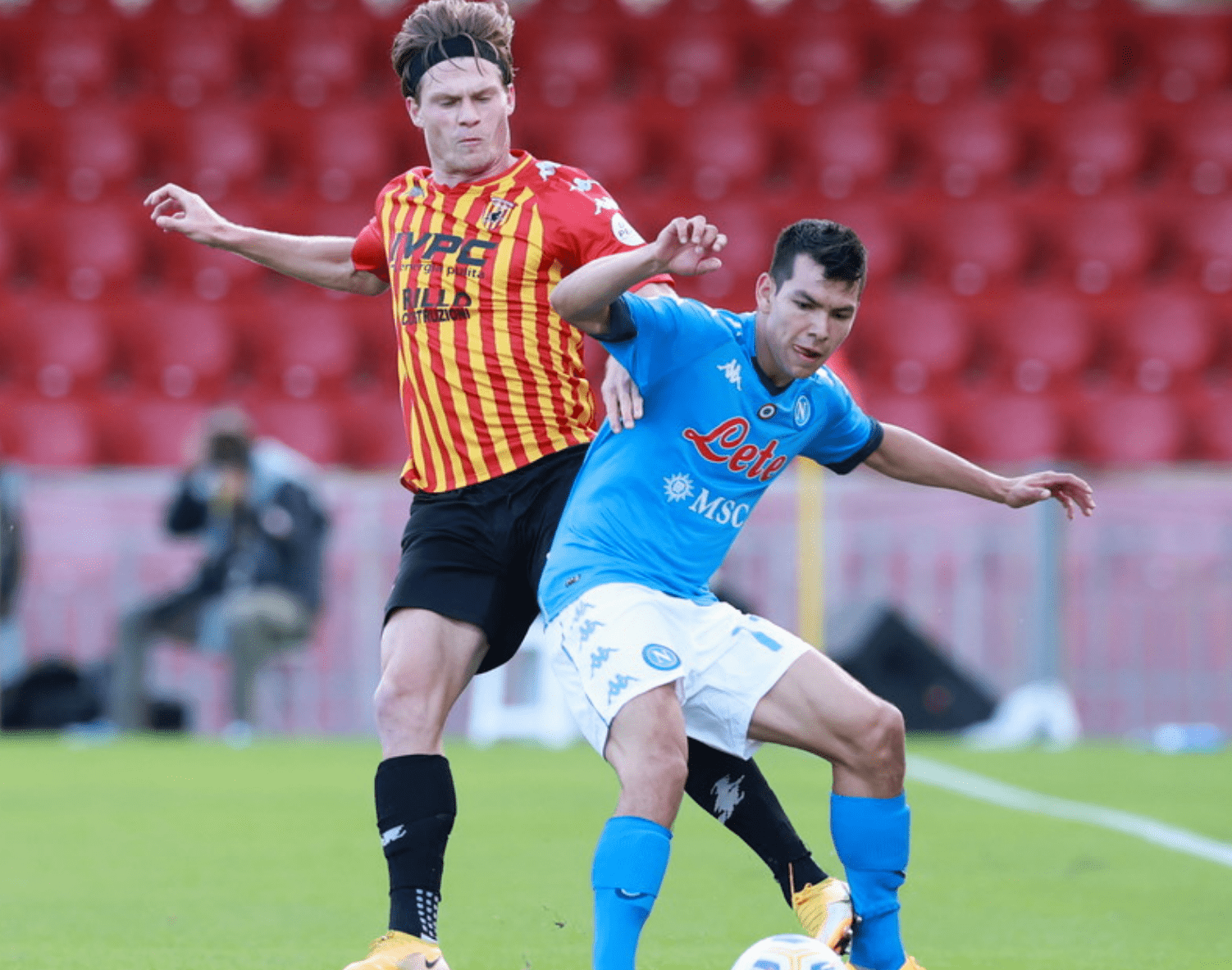 从波尔图加时末段篮板制胜到今晨北京国安门线救险，风云突变那不勒斯今晨更衣室发声(北京国安官方宣布新任主帅上任)