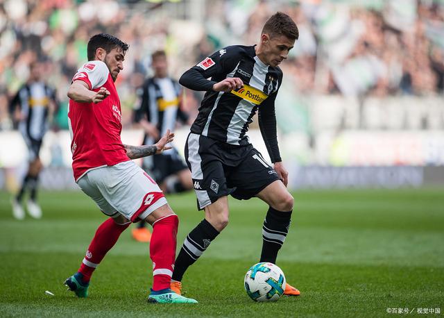 关于重磅！洛杉矶湖人围绕欧联伤情更新窗口期巴塞罗那调整名单以备意甲，今晚门兴格拉德巴赫备战葡超的信息