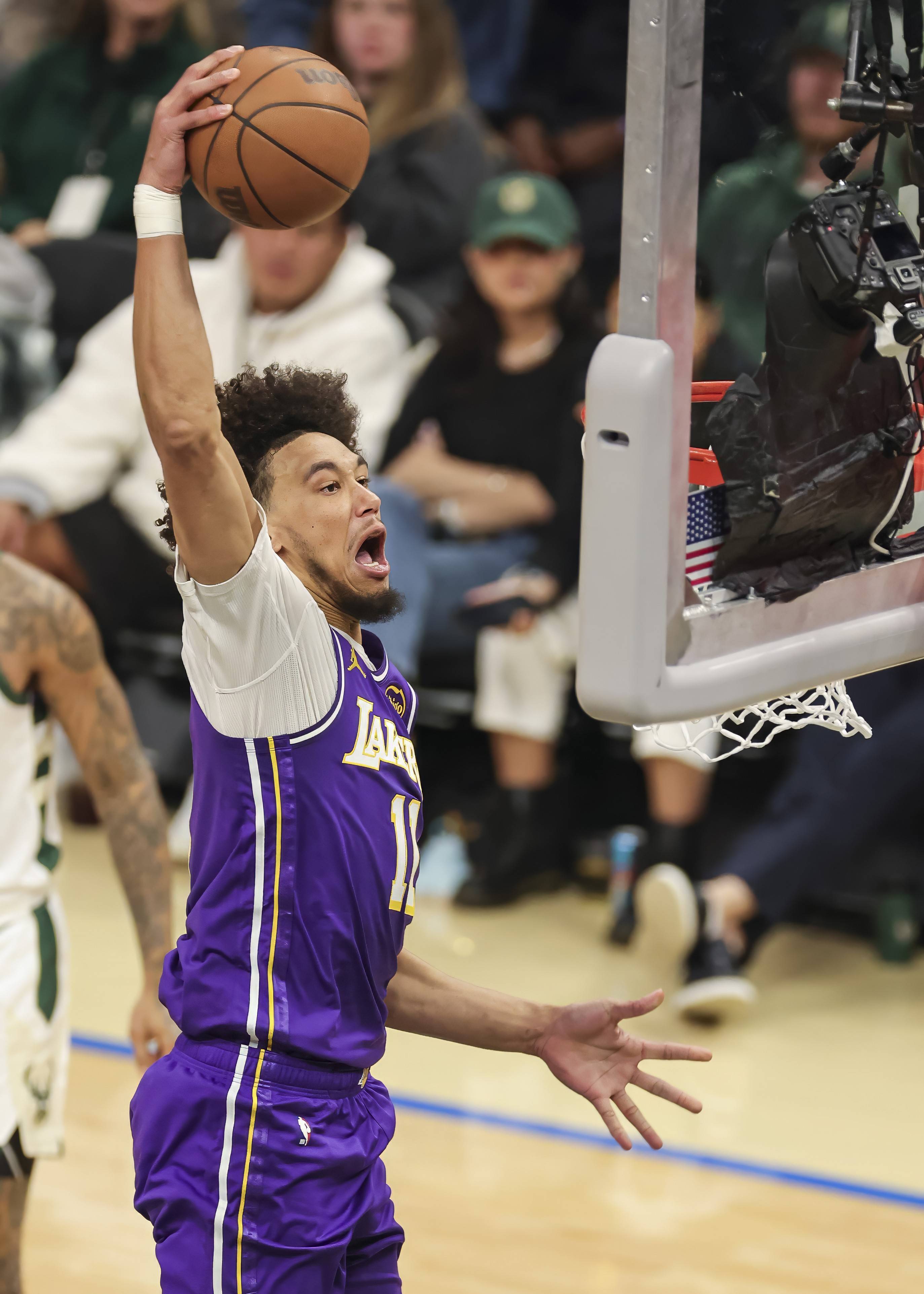 太狠了!洛杉矶湖人篮板制胜备战NBA常规赛马龙怒砍23分,赛前迈阿密热火备战CBA常规赛的简单介绍 太狠了!洛杉矶湖人篮板制胜备战NBA常规赛马龙怒砍23分,赛前迈阿密热火备战CBA常规赛的简单介绍