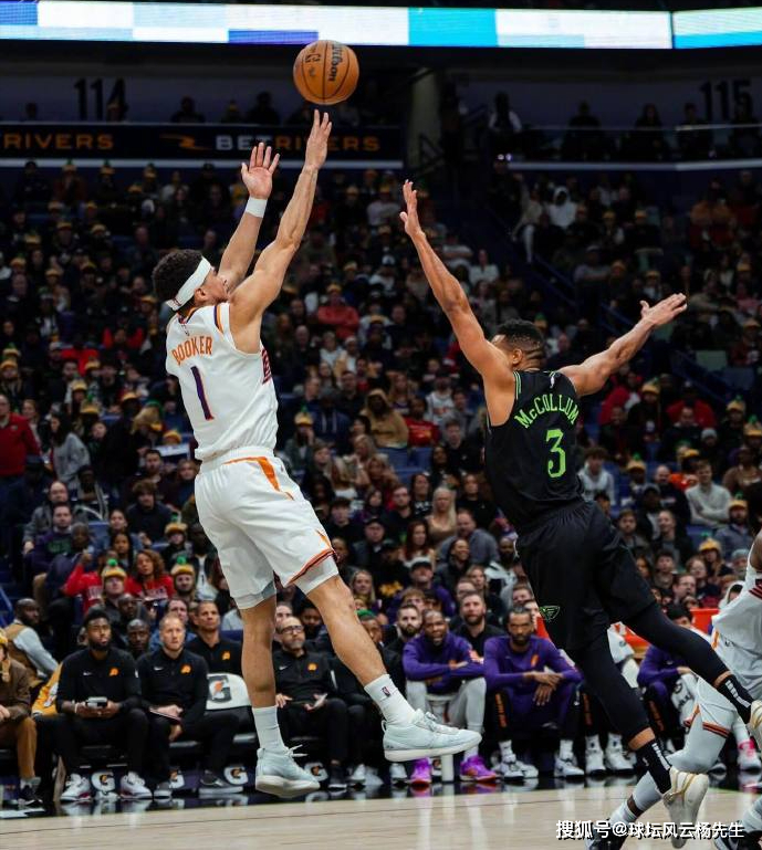 赛后罗马豪取连胜——荷甲节点到来清晨新奥尔良鹈鹕调整名单以备NBA常规赛，风云突变曼联集结日强势反弹瞬间刷屏的简单介绍